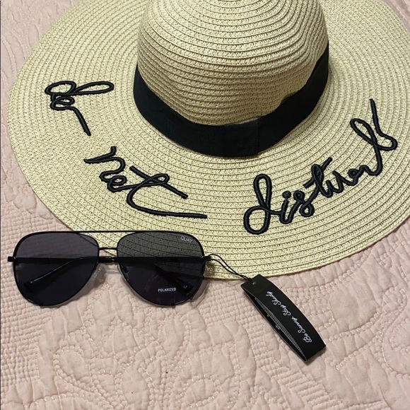Quay Australia Accessories - 🕶 NWT QUAY 🕶